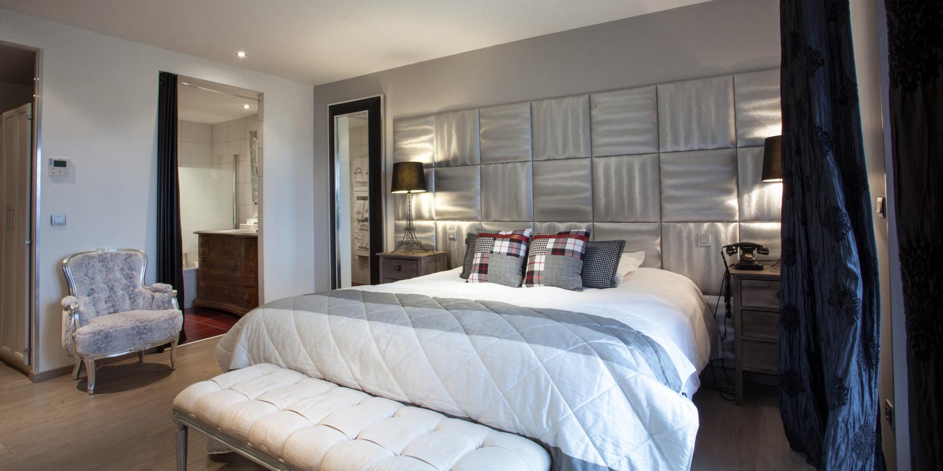 Camera Negrette Auberge maison rouge