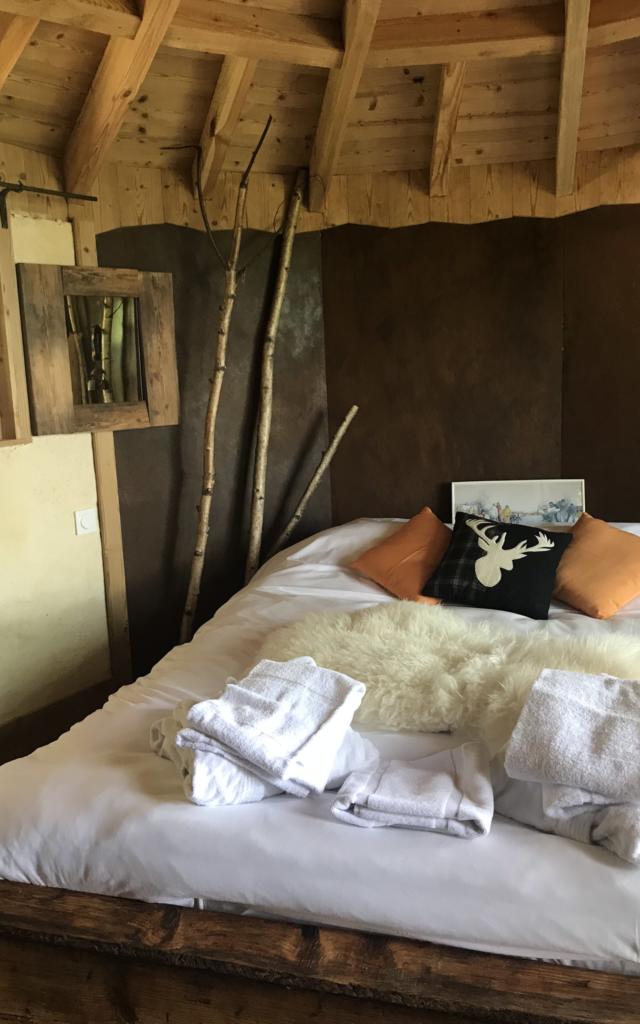 All'interno della Cabane SPA arroccata sulla montagna di Salève