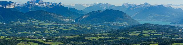 Vista sul Lago di Annecy, route des Crêtes du Salève