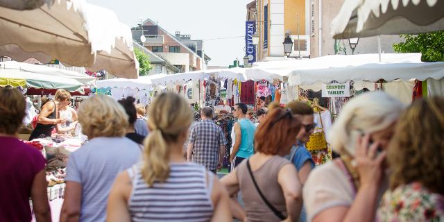 Mercado de Saint-Julien-en-Genevois