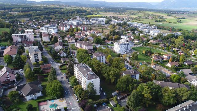 Vue aérienne de la ville de Saint-Julien-en-Genevois