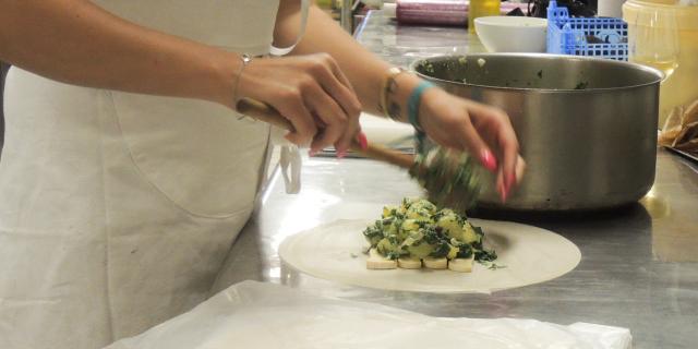 Cuscino di tartifle con erbe selvatiche e formaggio Reblochon