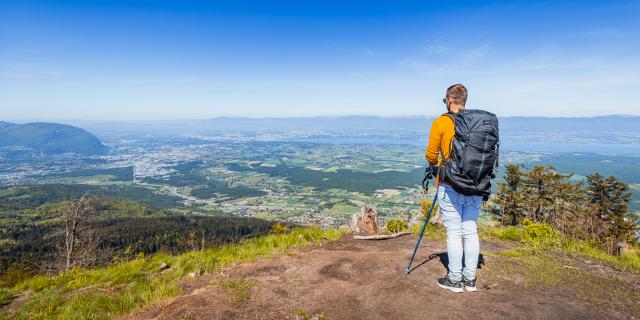 Randonnée entre amis sur la crête des Voirons.