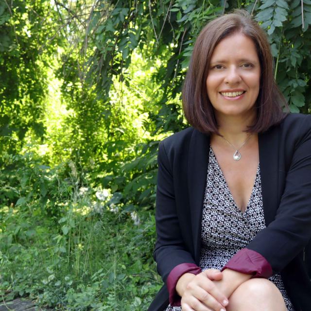 Sandrine Busca, Ginevra economica