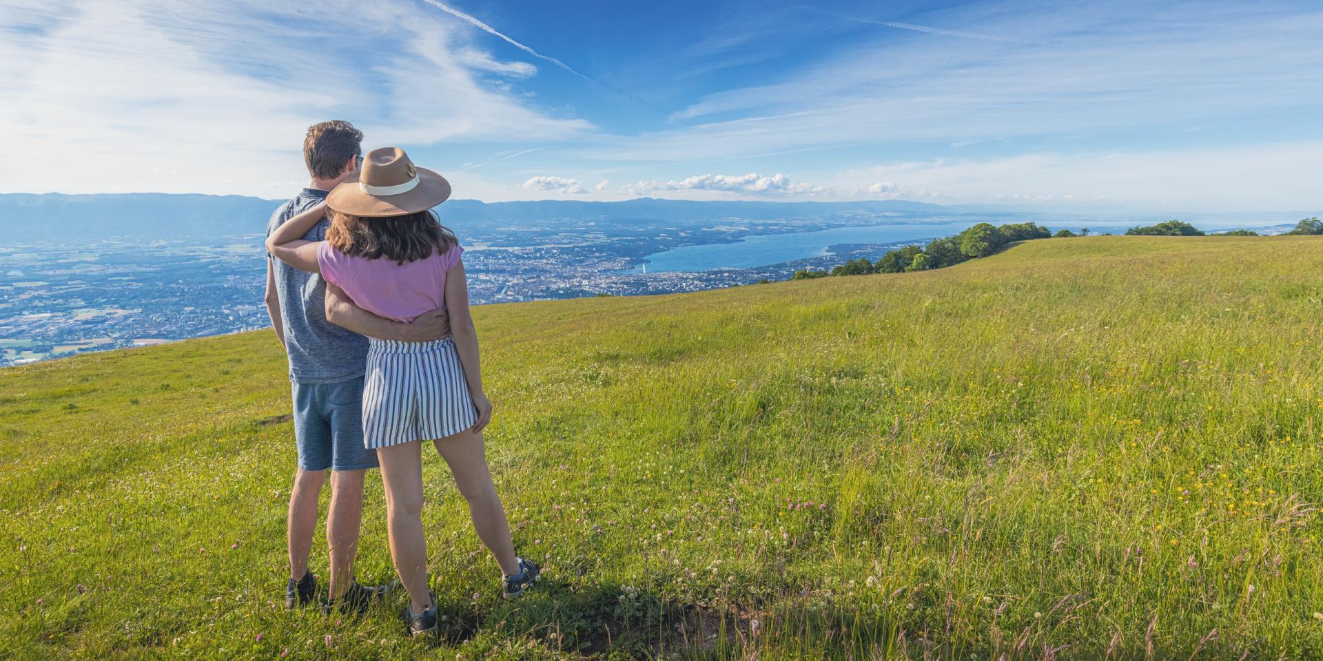 Vista del lago Lemán desde la Salève