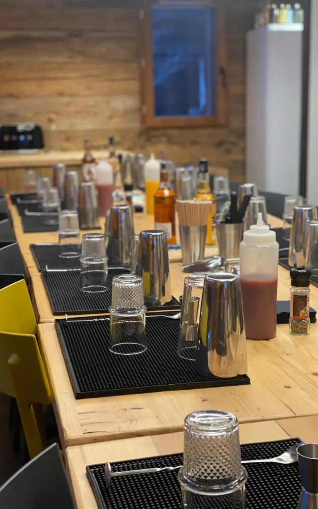 Team building cocktails