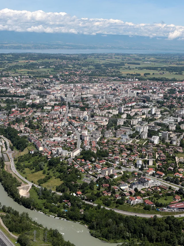 Vue aérienne sur Annemasse