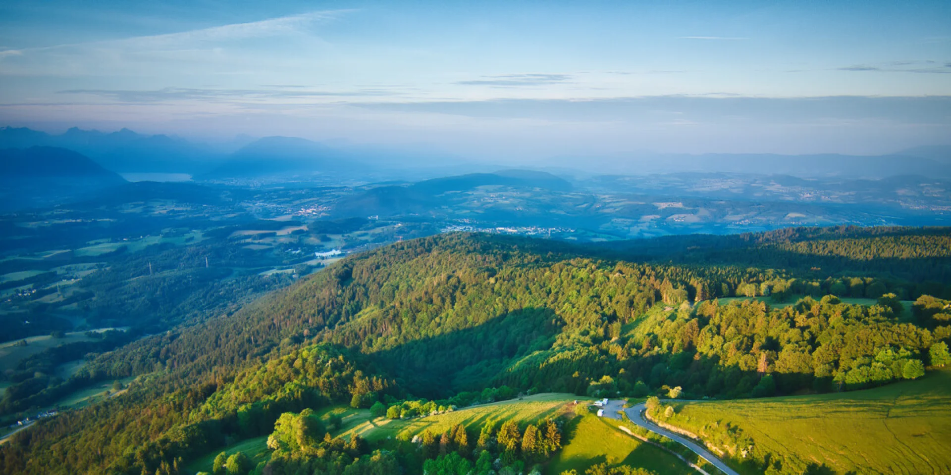 Vue sur le lac d'Annecy depuis Plan du Salève