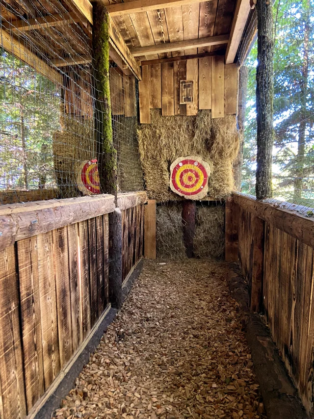 L'area di lancio delle asce alle Cabanes du Salève