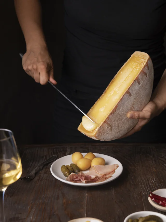 La Raclette - Dégustez une raclette traditionnelle