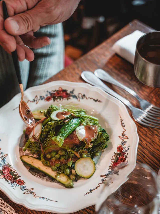 FILM DE DESTINATION - JOUR 3 - LE BISTROT DE MADELEINE - ÉTÉ 2024