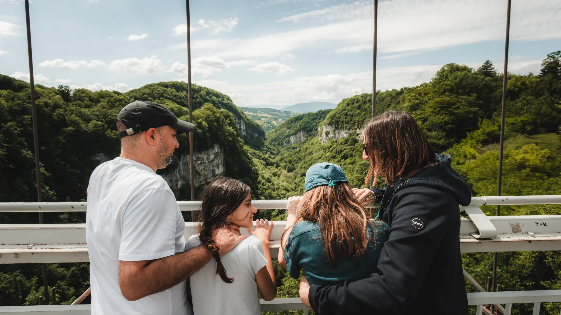 Film de destination - Jour 1 - Pont de la Caille - Été 2024
