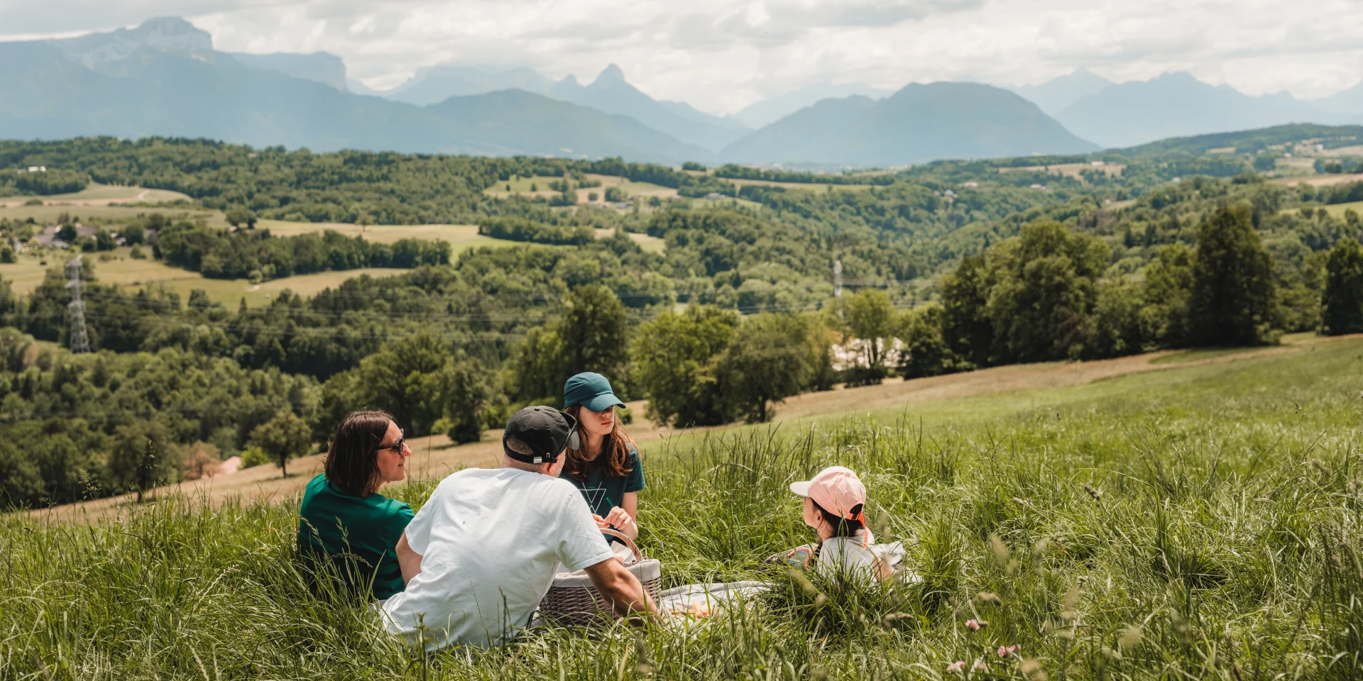 Film de destination - Jour 1 - Pique-nique - Plateau des Bornes - Été 2024