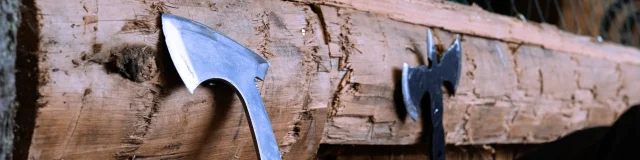 Les Cabanes du Salève - Lancio dell'ascia