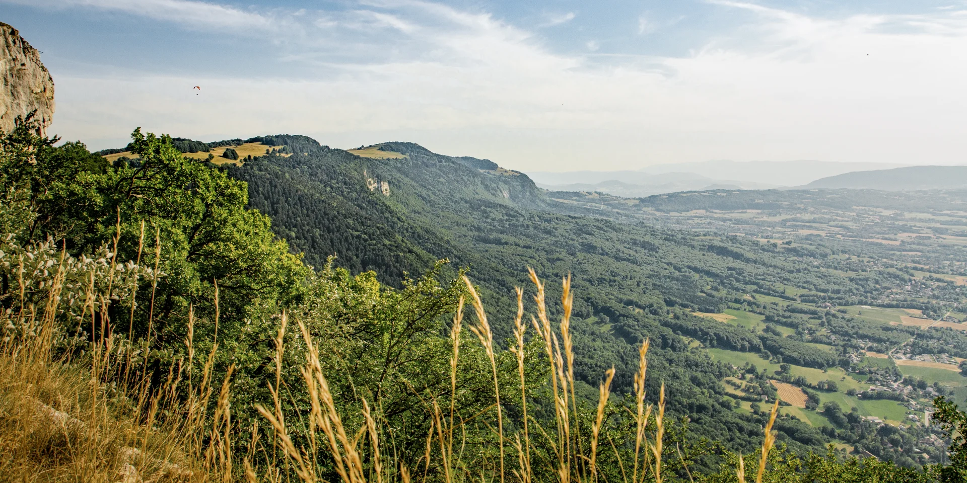 Vista sul Genevois dal sentiero della Corraterie