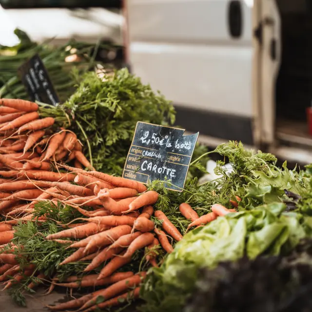 FILM DE DESTINATION - JOUR 2 - MARCHÉ DE CRUSEILLES - ÉTÉ 2024