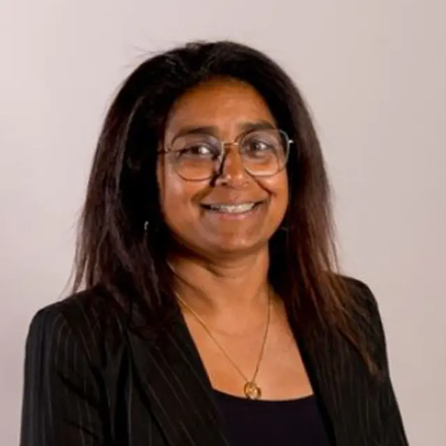 Sandra Salvatge.jpg