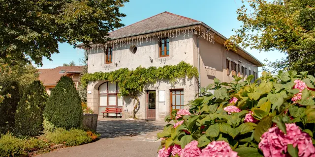 Mairie de Villy-le-Bouveret